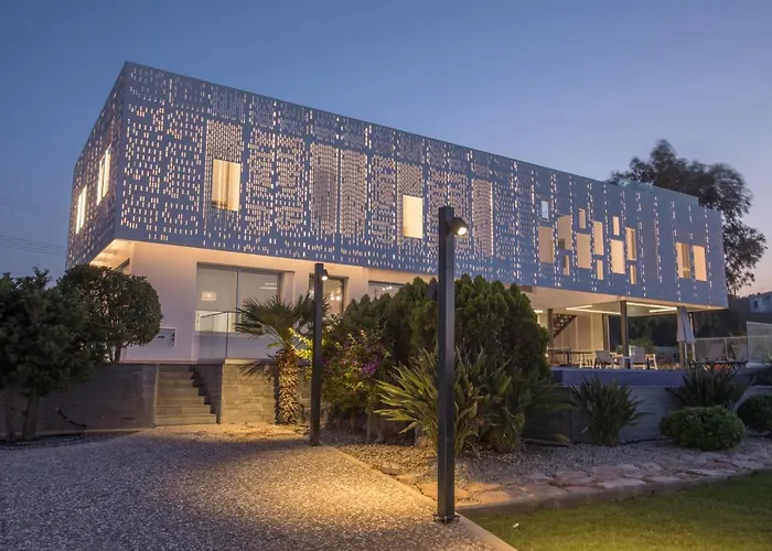 Chloe Luxury Villas